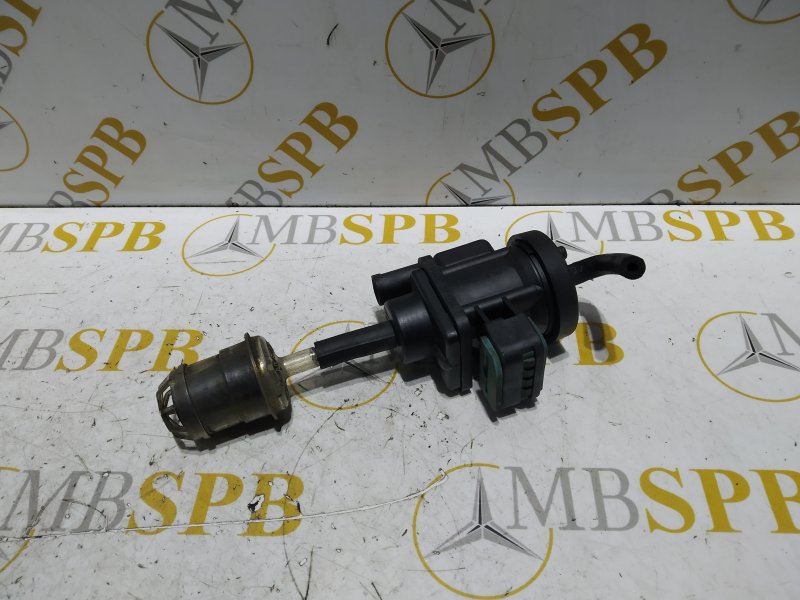 Клапан вакуумный Mercedes M-class W163 A0005450527 контрактная