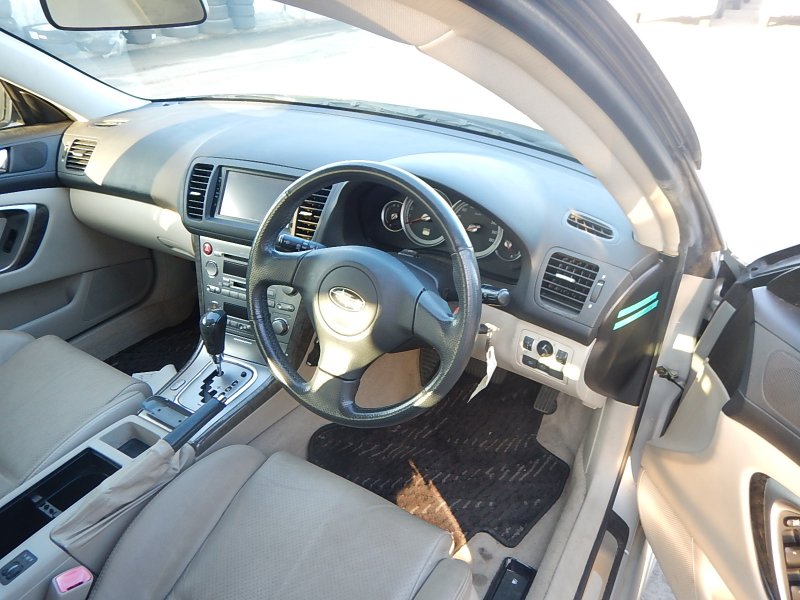 Subaru Legacy 2004