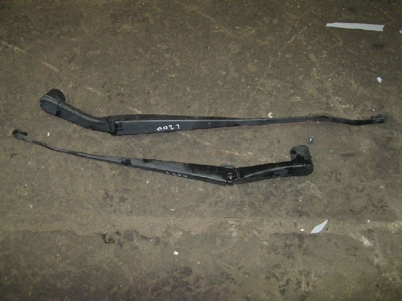 ПОВОДОК ДВОРНИКА правый MITSUBISHI L200 2005- 2005-2015 KB4T 4D56 8250A373 Б/У