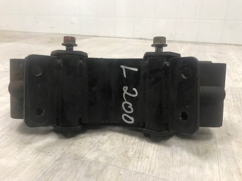 Podushka Kpp Mitsubishi L0 05 05 Kb4t 4d56 Mr Kupit B U Id2