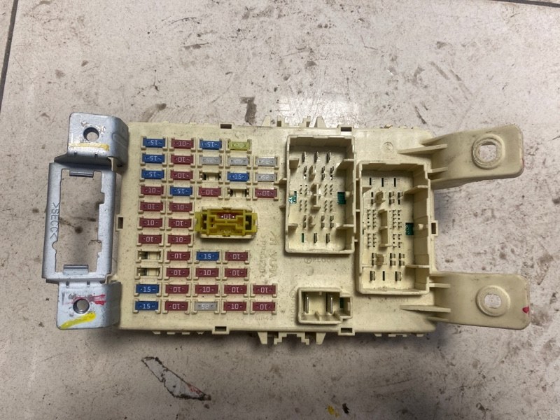 блок предохранителей хендай солярис 2017