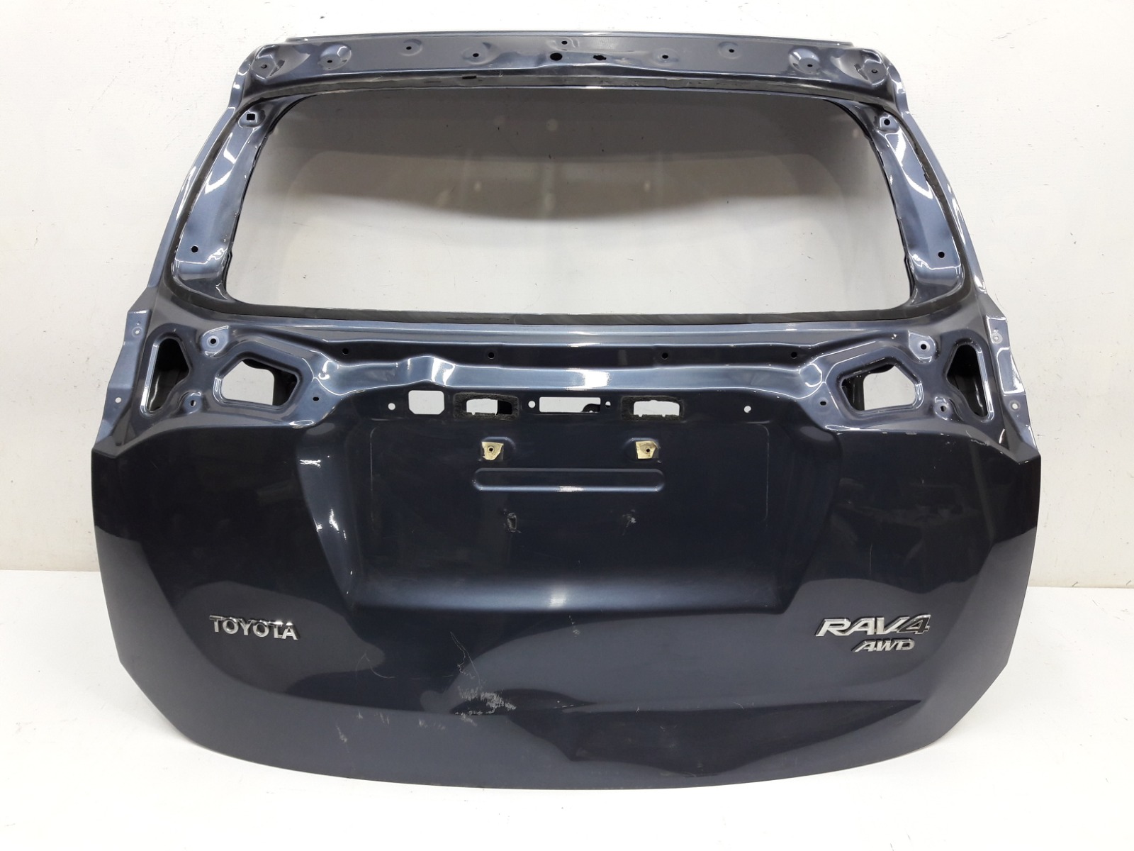 Крышка багажника Toyota Rav4 2015-2019 XA40 6700542430 купить Б/У id34609