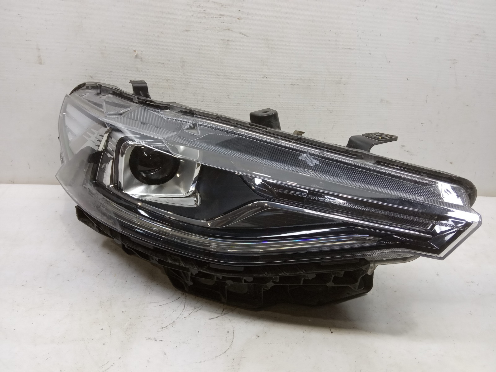 Фара правая Haval F7 2019- 4121101XKQ00A Б/У