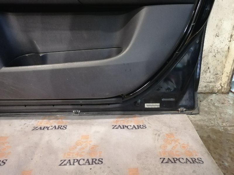 Дверь передняя правая Mazda 3 BK Z6