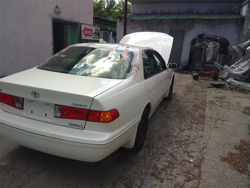 Порожек пластиковый задний левый Camry Gracia 2000.10 SXV20 5s