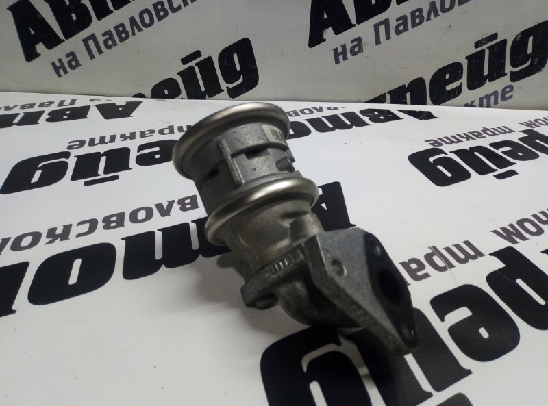 Клапан EGR левый AUDI Q7 28.09.2006 4LB BAR 079131101H контрактная