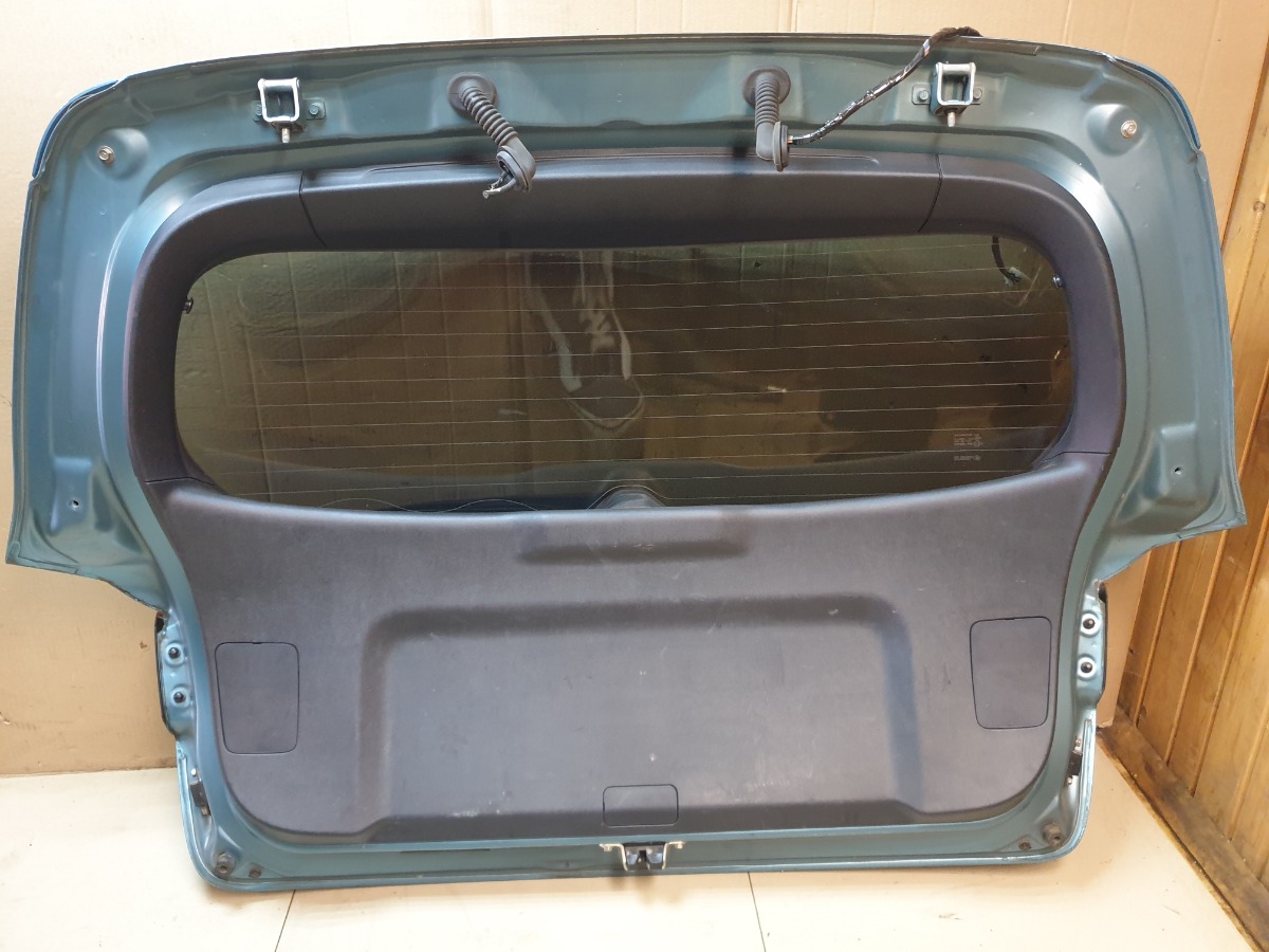 Дверь багажника со стеклом ASX