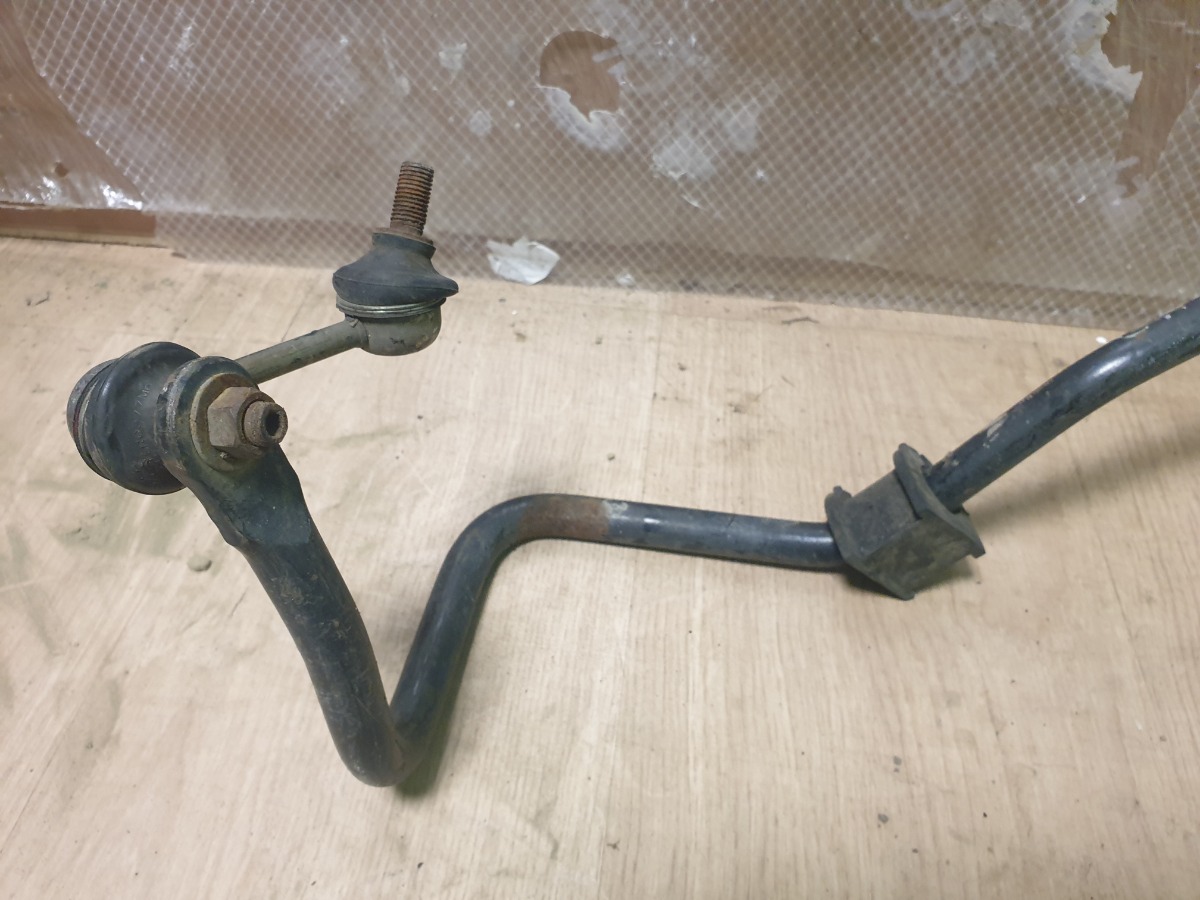 Стабилизатор поперечной устойчивости аутлендер. Задний стабилизатор митсубиси аутлендер. Mn101359 asx. Мицубиси асх тяги заднего стабилизатора. Стабилизатор лансер 10.