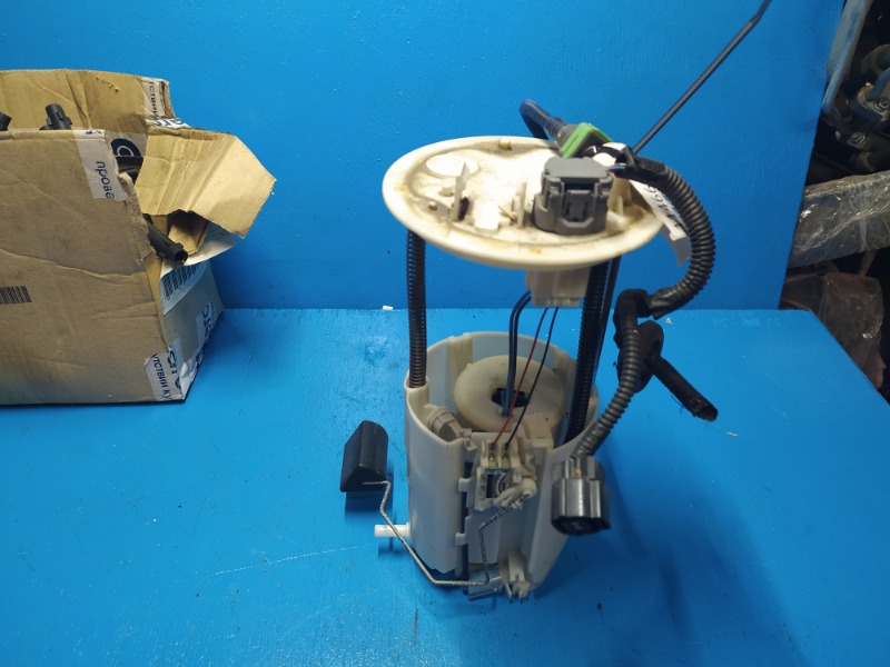 Outlander 1 2. Модуль топливный мицу аутлендер. Топливный модуль паджеро 4 3. 4. 4.