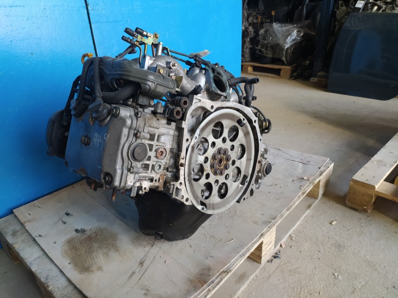 Двигатель Subaru Legacy 2.5