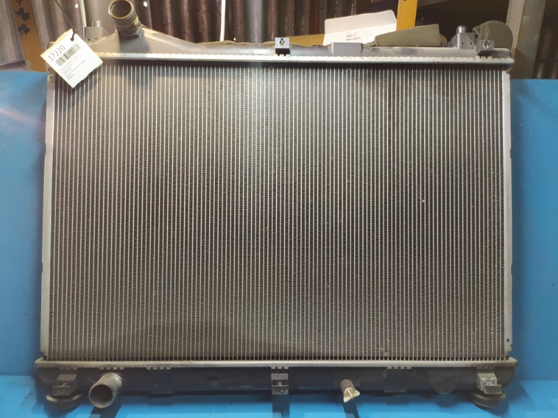 Радиатор охлаждения двигателя Suzuki Grand Vitara 3 2006-2015 1770065J00 контрактная
