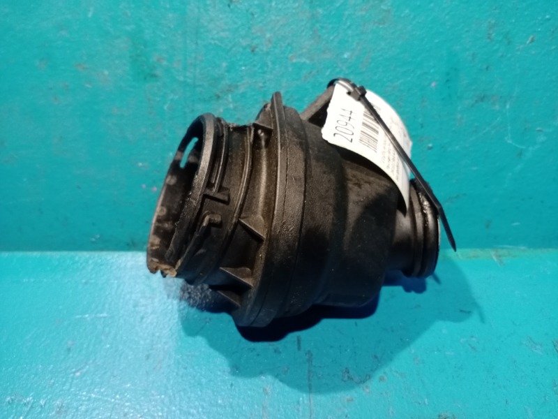 Патрубок интеркулера Mercedes-Benz M-Class 1997 - 2007 W163 OM 612 DE A0001402687 контрактная