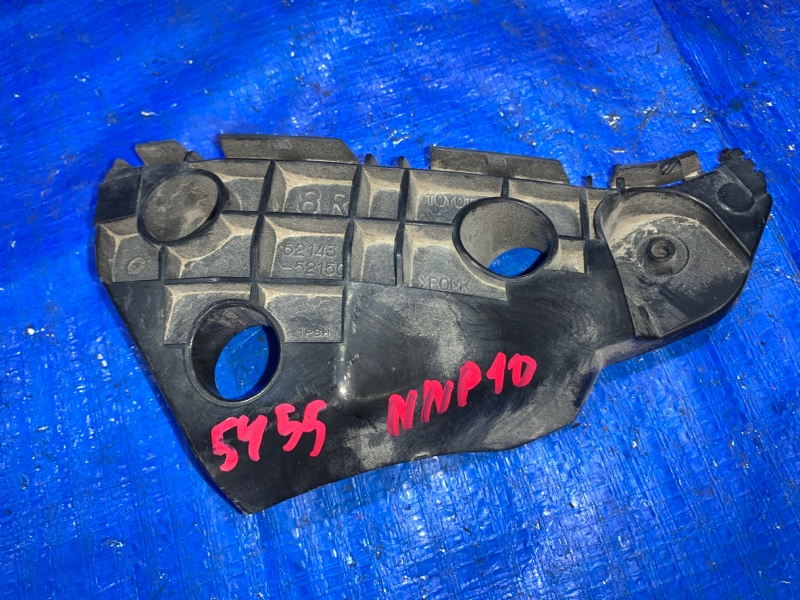 Крепление бампера переднее правое TOYOTA PORTE NNP10 1NZ-FE 51243-52150 контрактная