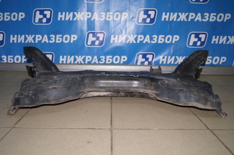 Подрамник Peugeot 308