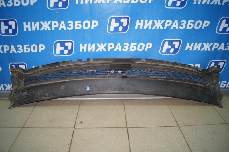 Жабо Ford Focus 2 2006 Седан 1.6L (HXDB) Б/У