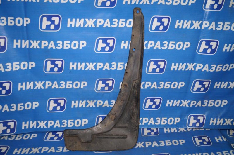 Брызговик передний левый Tiggo 2005-2015 T11 2.4 (4G64S4M)