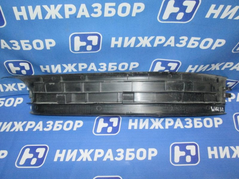 Накладка порога (внутренняя) M-class 2011> W166