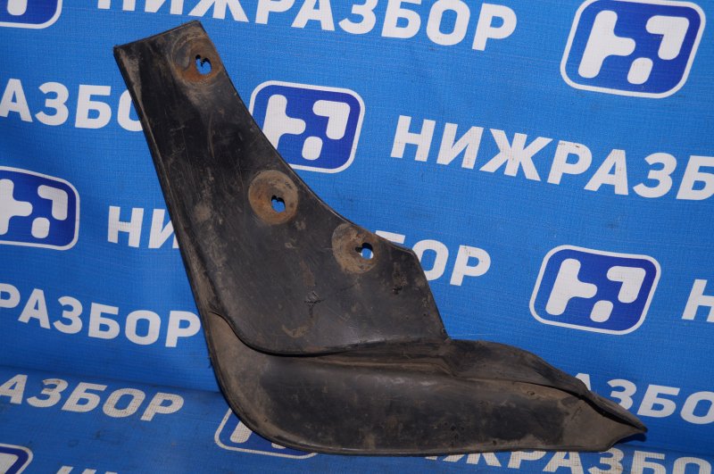 Брызговик передний правый Duster 2012 2.0 F4RB403