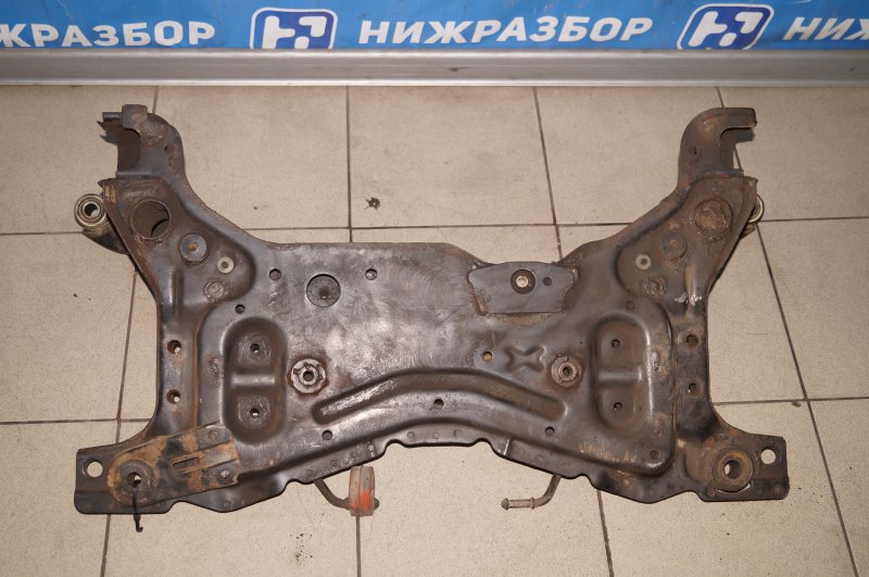 Подрамник передний Ford Focus 2 1.6 (HXDA)