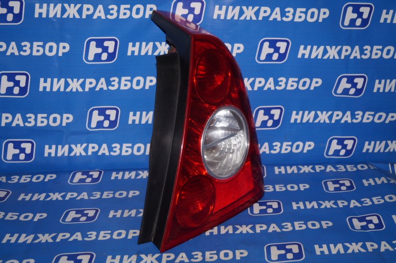 Фонарь правый Chery Fora A21 2.0