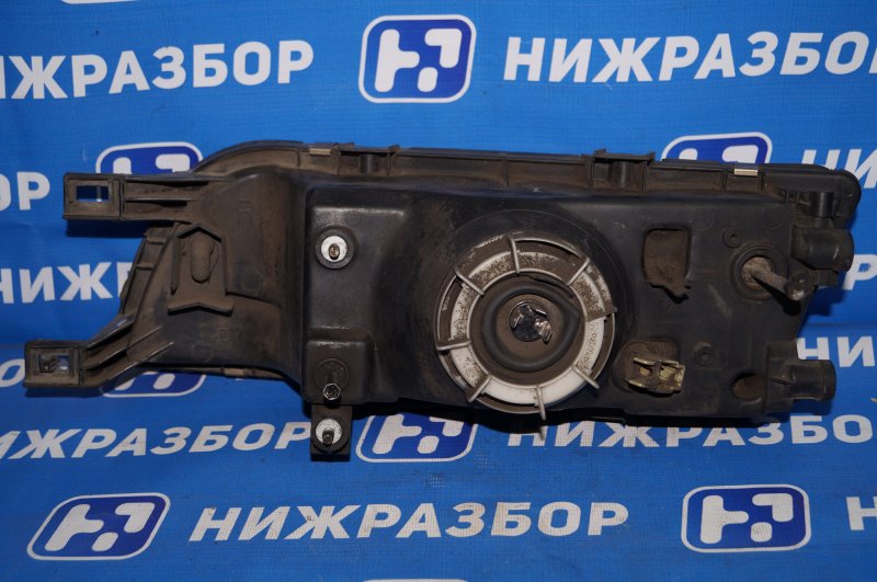 Фара правая Nissan Almera N15 GA15DE