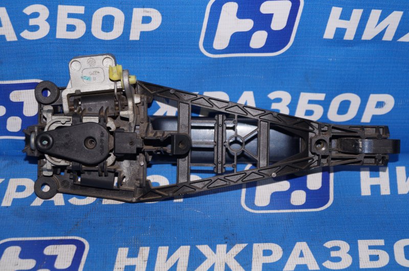 Ручка двери наружная передняя левая Opel Corsa D 1.2 Z12XEP