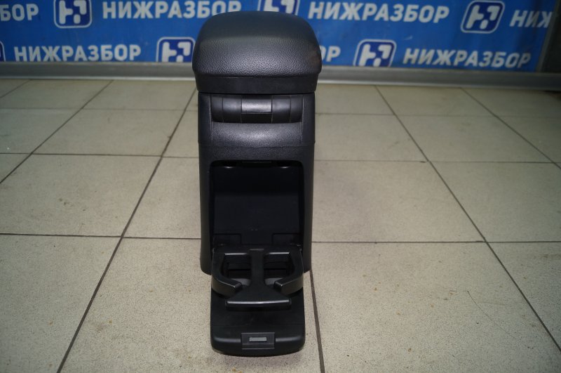 Подлокотник Ceed 2008 ED 1.6 (G4FC)