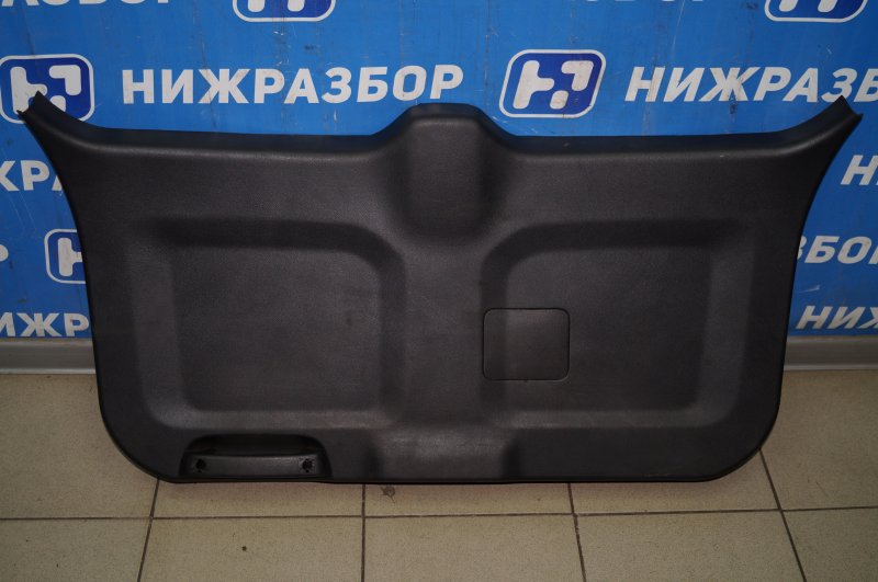 Обшивка двери багажника Chevrolet Captiva 2008 C100 3.2 10HMC Б/У