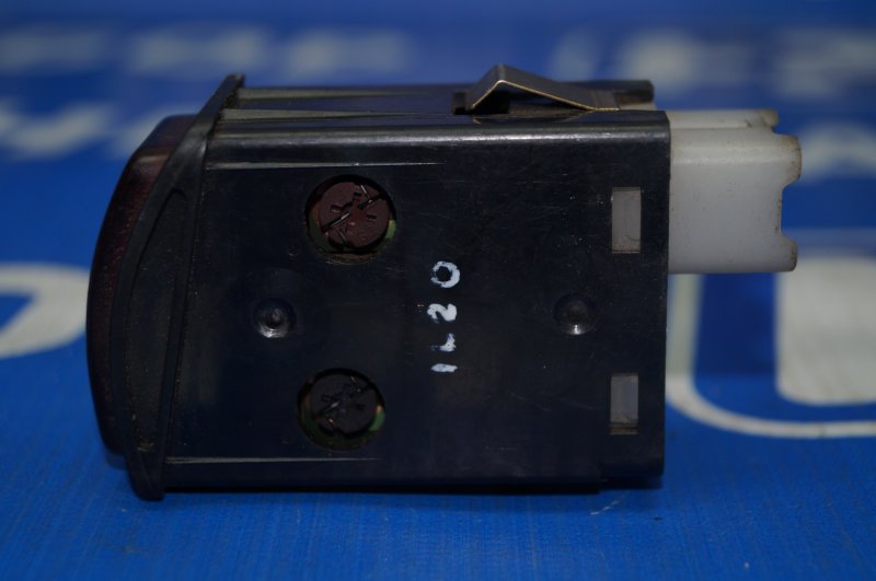 Кнопка аварийной сигнализации 323 1989-1994 BG