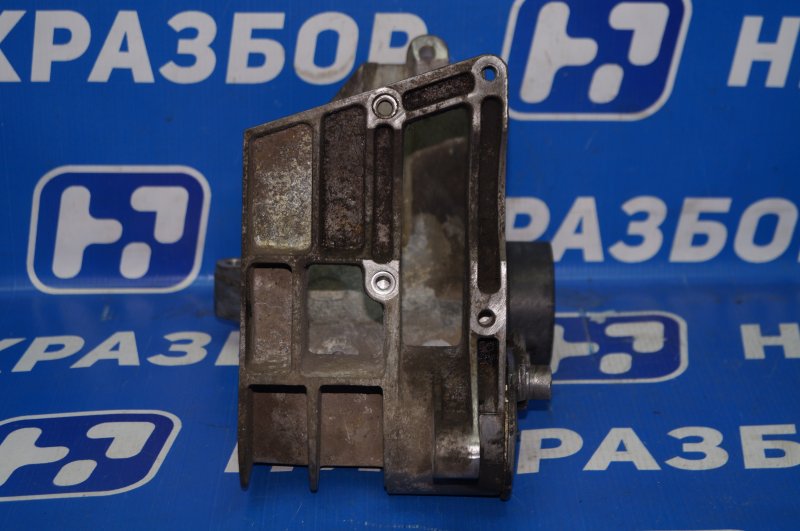 Кронштейн генератора Ford Focus 1 1.6 Duratec ROCAM