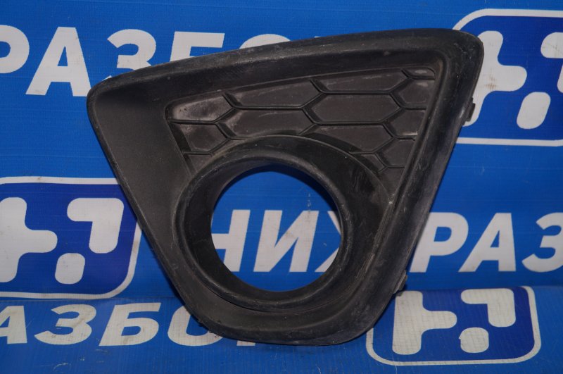 Рамка противотуманой фары передняя левая Mazda CX-5 2012-2017 KD5350C21 Б/У