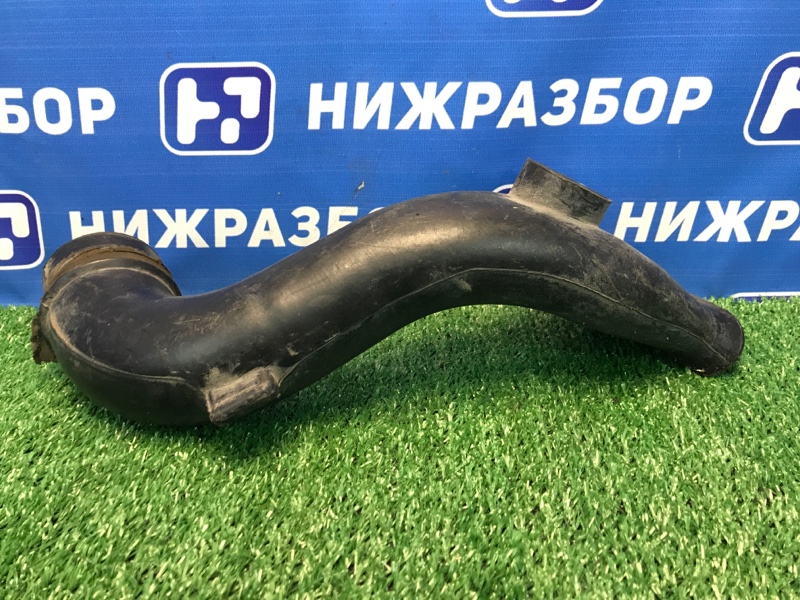 Воздухозаборник (наружный) Toyota Avensis 2 2003-2008 2.0 177510H040 Б/У