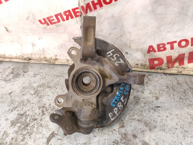 Ступица передняя правая TOYOTA STARLET EP85 4321110091 контрактная