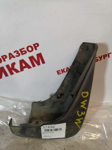 Брызговик передний правый MAZDA DEMIO DW3W DC0351840 контрактная