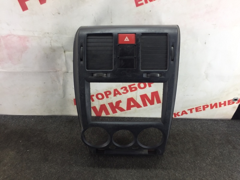 Консоль магнитолы HYUNDAI GETZ TB 847401C950AX контрактная