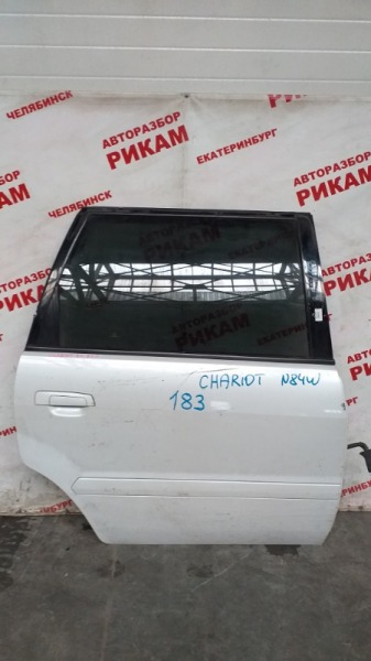 Дверь задняя правая MITSUBISHI CHARIOT GRANDIS N84W MR376266 контрактная