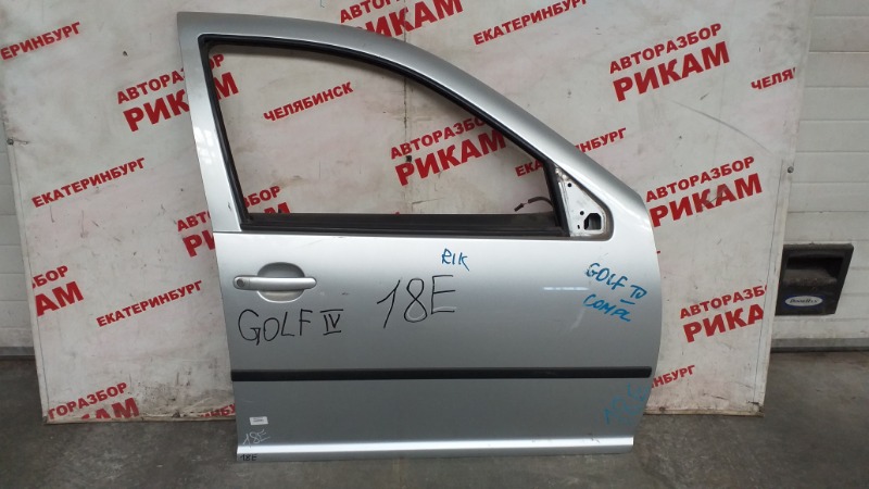 Дверь передняя правая VOLKSWAGEN GOLF IV 1J1 1J4831056H контрактная