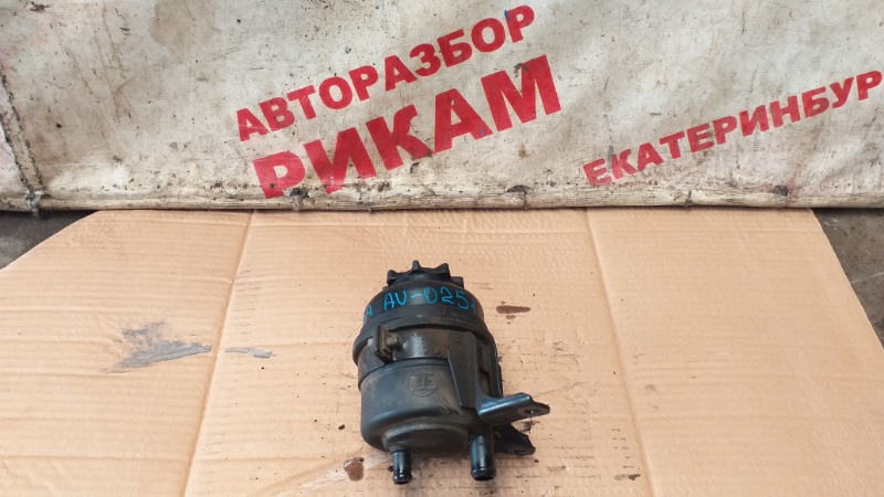 Бачок ГУРа BMW X3 2004 E83 M54B30 32411097164 контрактная