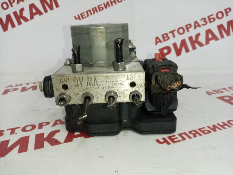 Блок ABS VOLKSWAGEN POLO 2013 6R1 CBZB 6R0907379AS контрактная