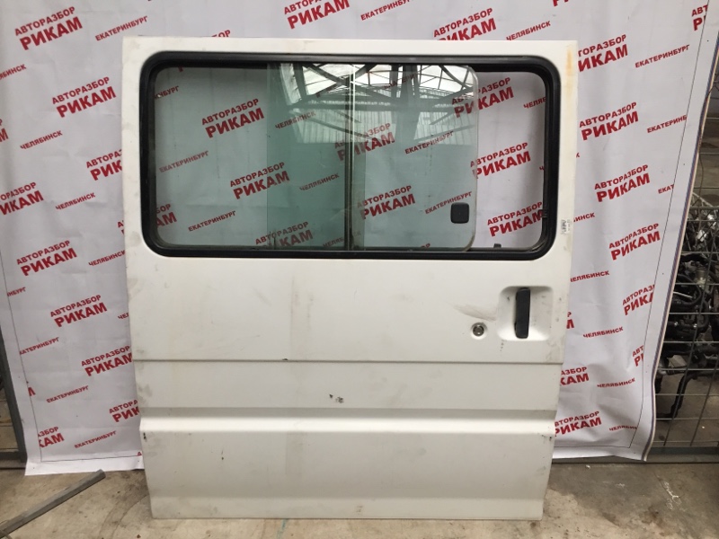 Дверь задняя правая MAZDA BONGO 2004 SK82V F8 S64S72020 контрактная