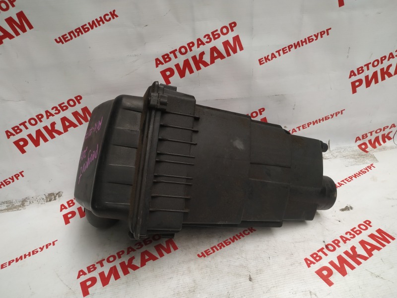 Корпус воздушного фильтра PEUGEOT 206 2A/C TU5JP4