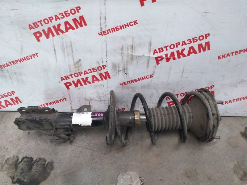 Стойка передняя правая TOYOTA VOXY AZR65 4851080182 контрактная