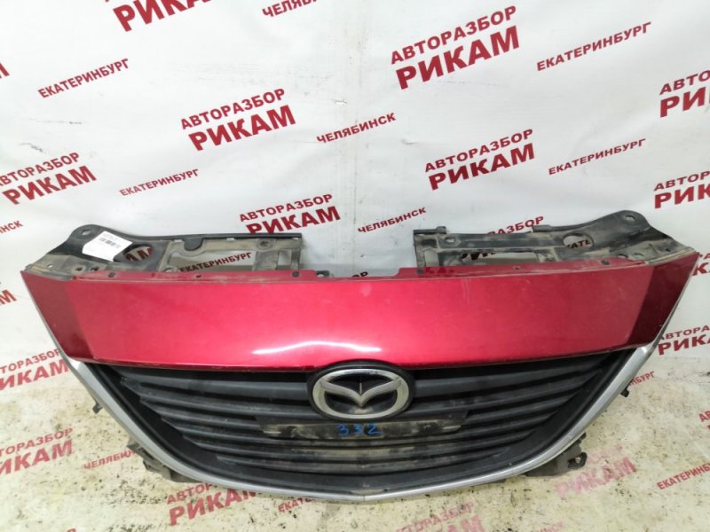 Решетка радиатора MAZDA3 2014 BM PE-VPS