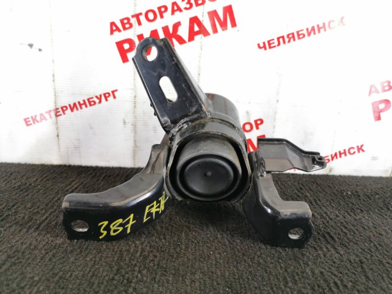 Подушка ДВС правая TOYOTA AURIS ZRE152 2ZR-FE