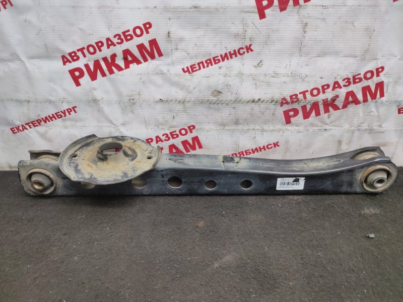 Рычаг задний TOYOTA PROBOX 2004 NCP50 2NZ-FE 4872052030 контрактная