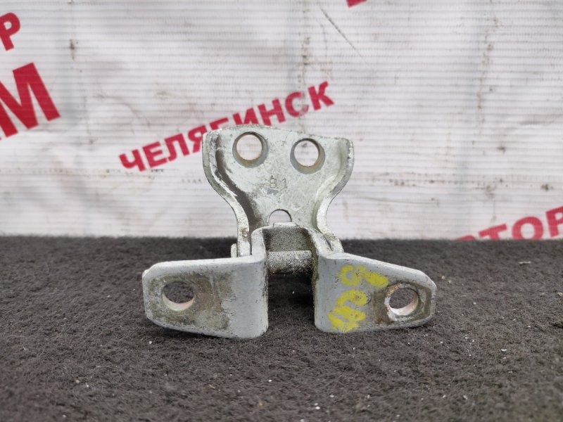 Петля дверная задняя левая MITSUBISHI DINGO CQ1A MR313665 контрактная