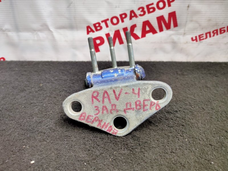 Петля дверная задняя TOYOTA RAV4 SXA10 68801-42020 контрактная