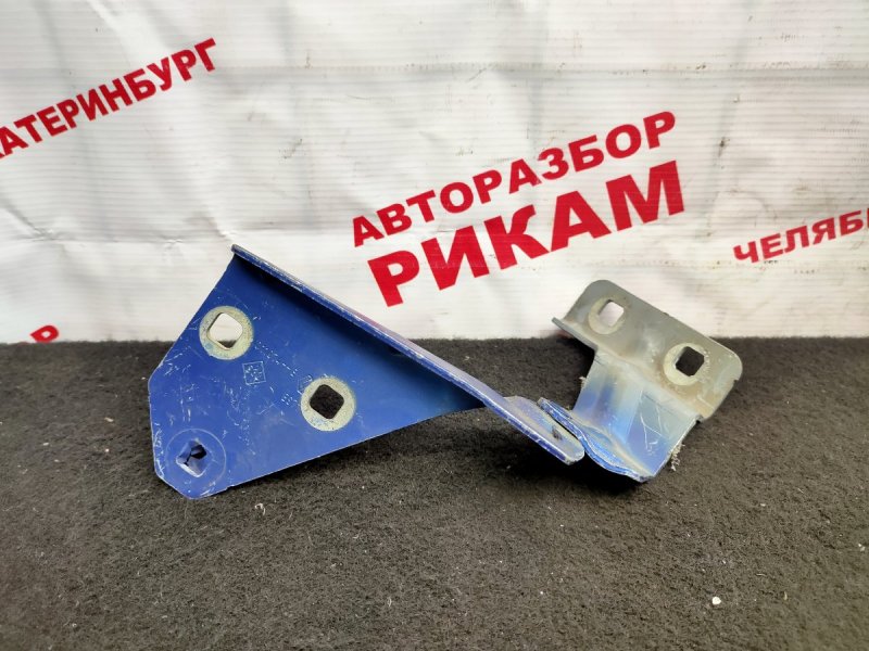 Петля капота правая RENAULT MEGANE BM 8200468184 контрактная