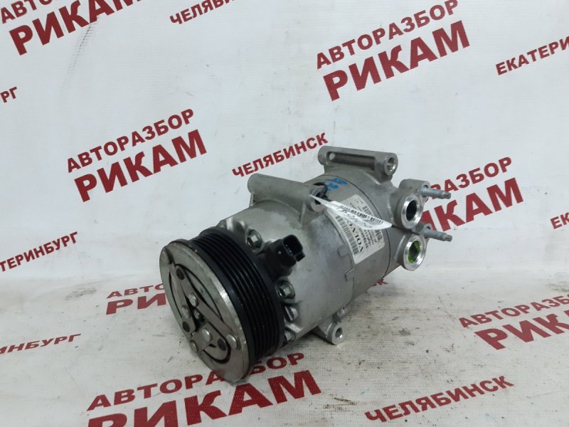 Компрессор кондиционера VOLVO V60 2013 FW48 B4164T 36012441 контрактная