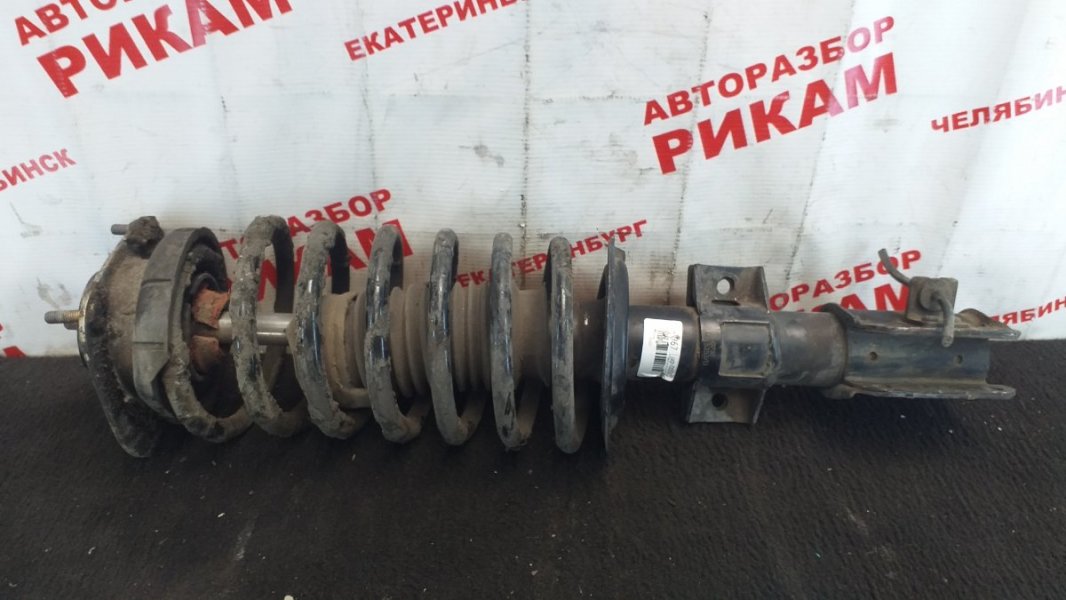 Стойка передняя VOLVO 850 1996 LW51 B5252FS 9173850 контрактная